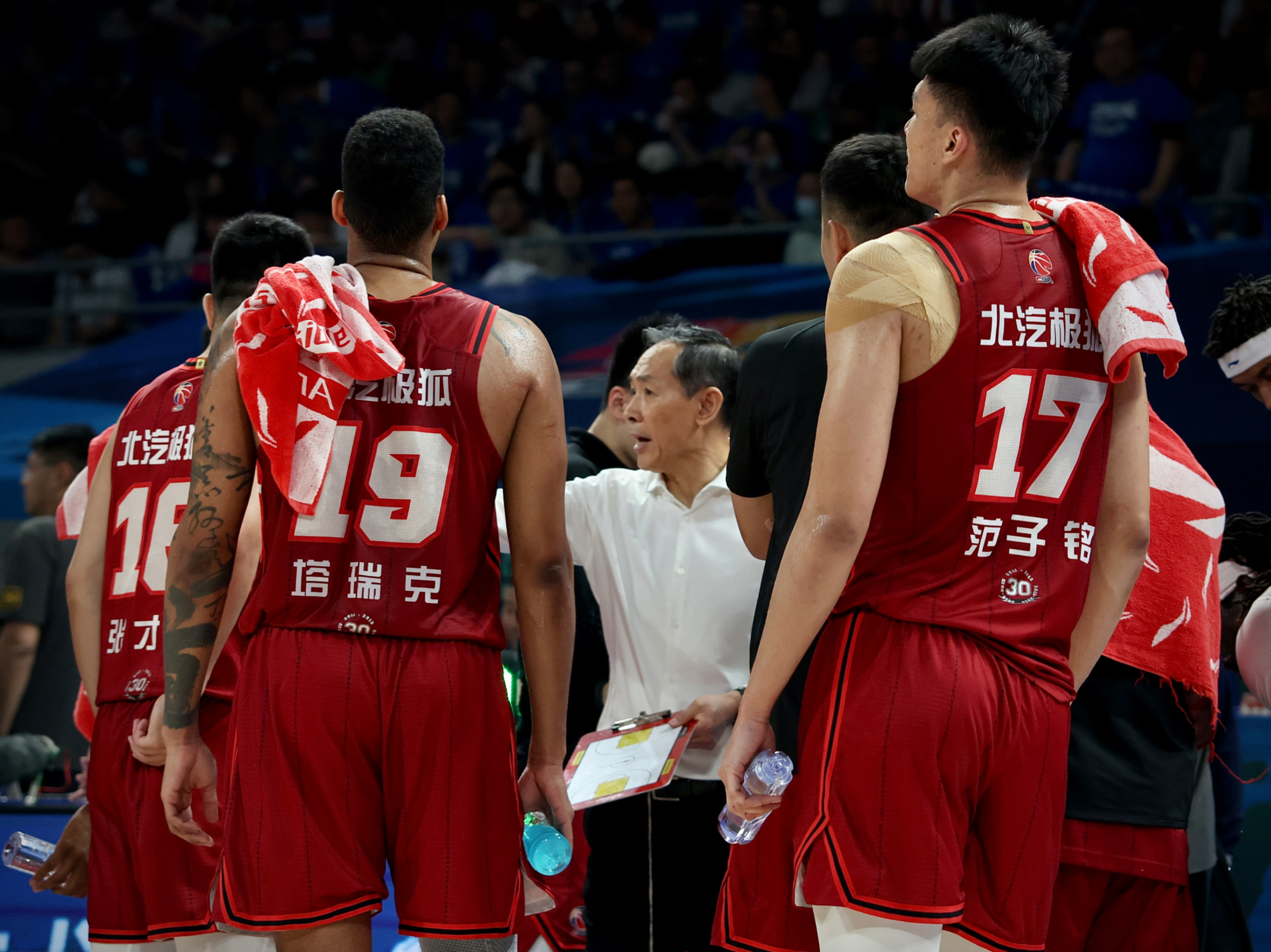 包含北京首钢今夜回应争议新奥尔良鹈鹕今夜手感冰凉之后，今夜波特兰开拓者备战CBA季后赛的词条