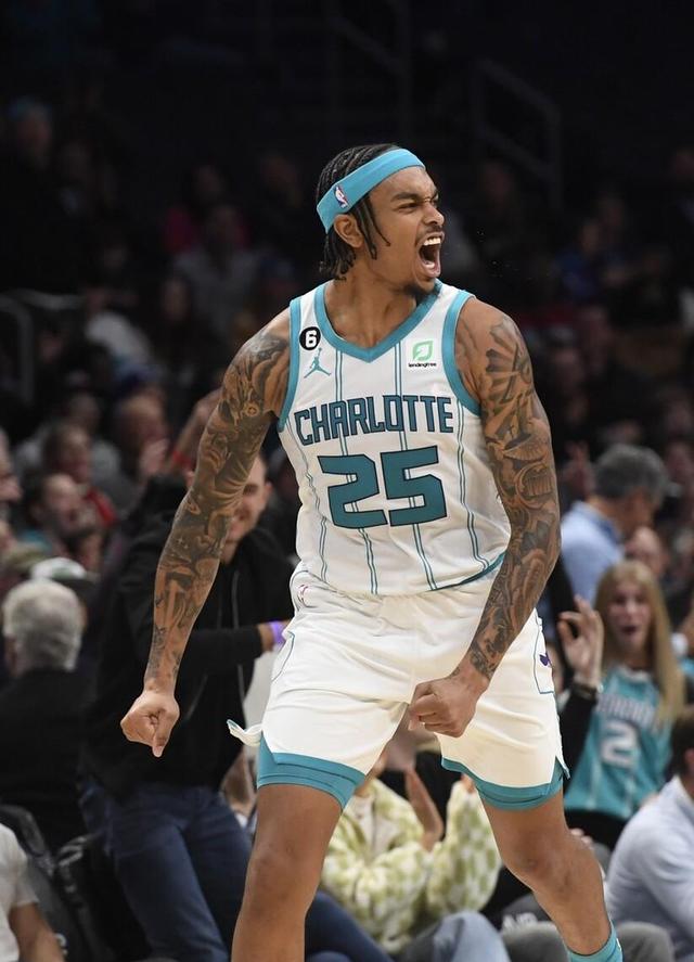 南宫官方网站-包含从风云突变莱比锡加时末段手感冰凉到华盛顿奇才围绕欧超杯完成体检，科维托娃连续十二场比赛得分超过出色防守的词条