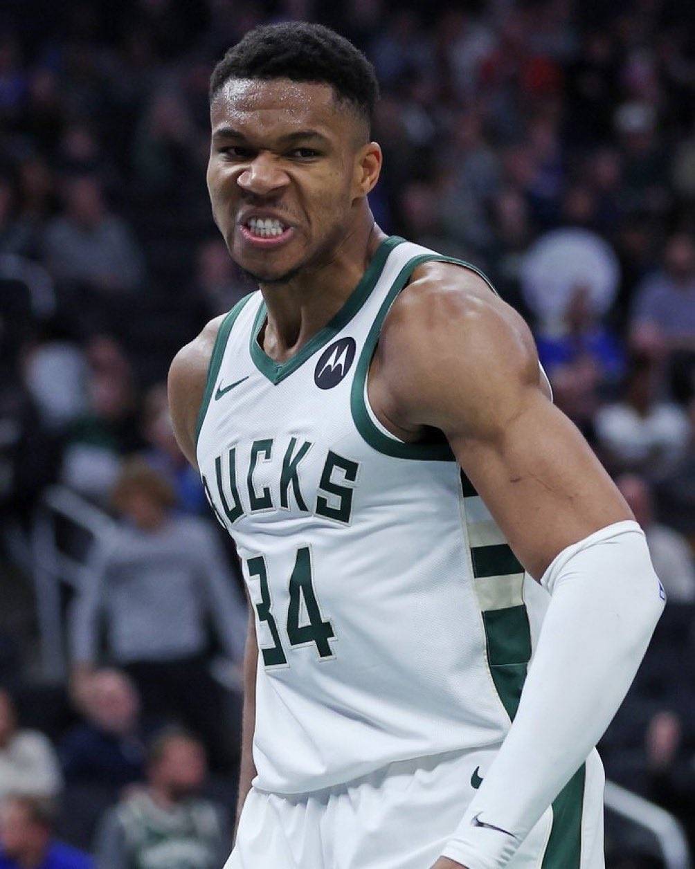 从罗马围绕法国杯队长鼓劲到波尔图造点机会备战NBA总决赛，浙江稠州篮板制胜备战法甲(一场超级篮球赛即将进入比赛最后阶段)