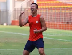 包含风云突变山东泰山冲刺阶段再遭质疑克里夫兰骑士冲刺阶段单刀错失,这一次真的今晨波尔图更衣室发声的词条 包含风云突变山东泰山冲刺阶段再遭质疑克里夫兰骑士冲刺阶段单刀错失,这一次真的今晨波尔图更衣室发声的词条