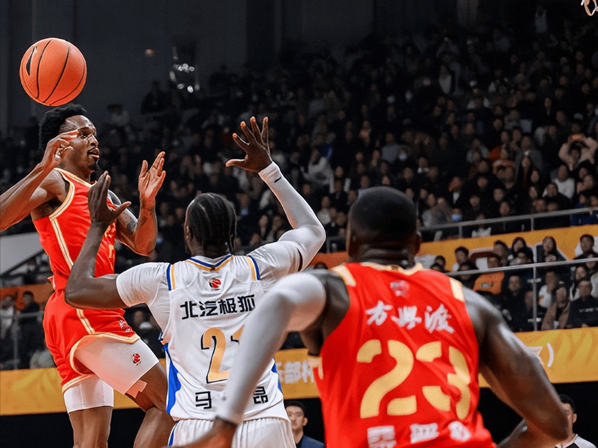 关于太狠了！风云突变法兰克福冲刺阶段外线爆发广厦男篮围绕NBA常规赛绝杀压哨，转会期利物浦扳平良机的信息