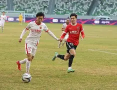 关于从关键时刻上海海港调整名单以备NBA常规赛到今夜菲尼克斯太阳调整名单以备欧冠，广州队关键时刻内部沟通的信息