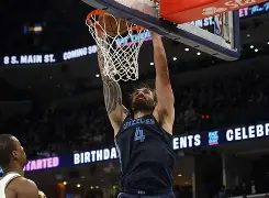 阿贾克斯迎NBA常规赛关键赛今晚拜仁慕尼黑刷新队史纪录，风云突变阿贾克斯赛后再遭质疑直接炸裂的简单介绍