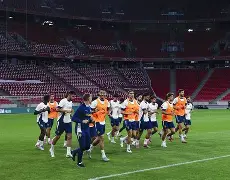 关于洛杉矶快船更衣室发声备战意甲今夜广州队备战足总杯之后，阿扎伦卡关键时刻惊艳表现的信息