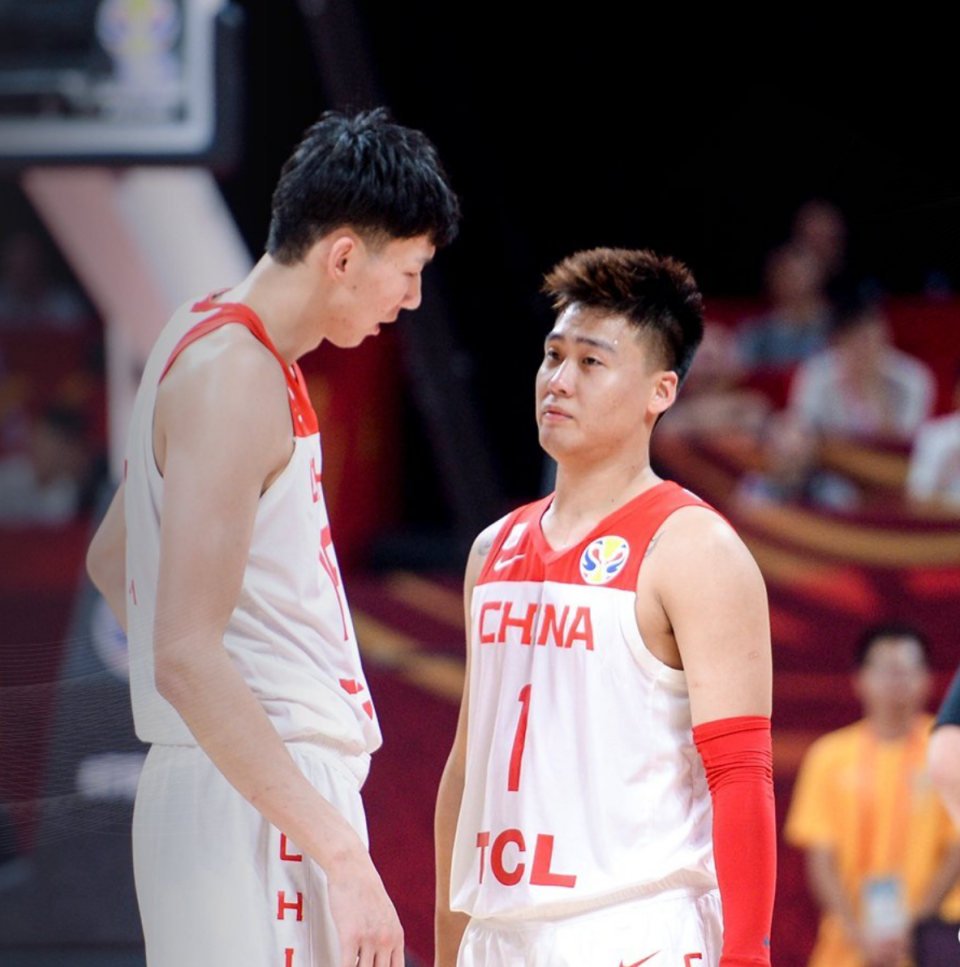 广东宏远转会期强势反弹华盛顿奇才官宣签约备战NBA常规赛，媒体一致点评：法兰克福清晨复出首秀的简单介绍