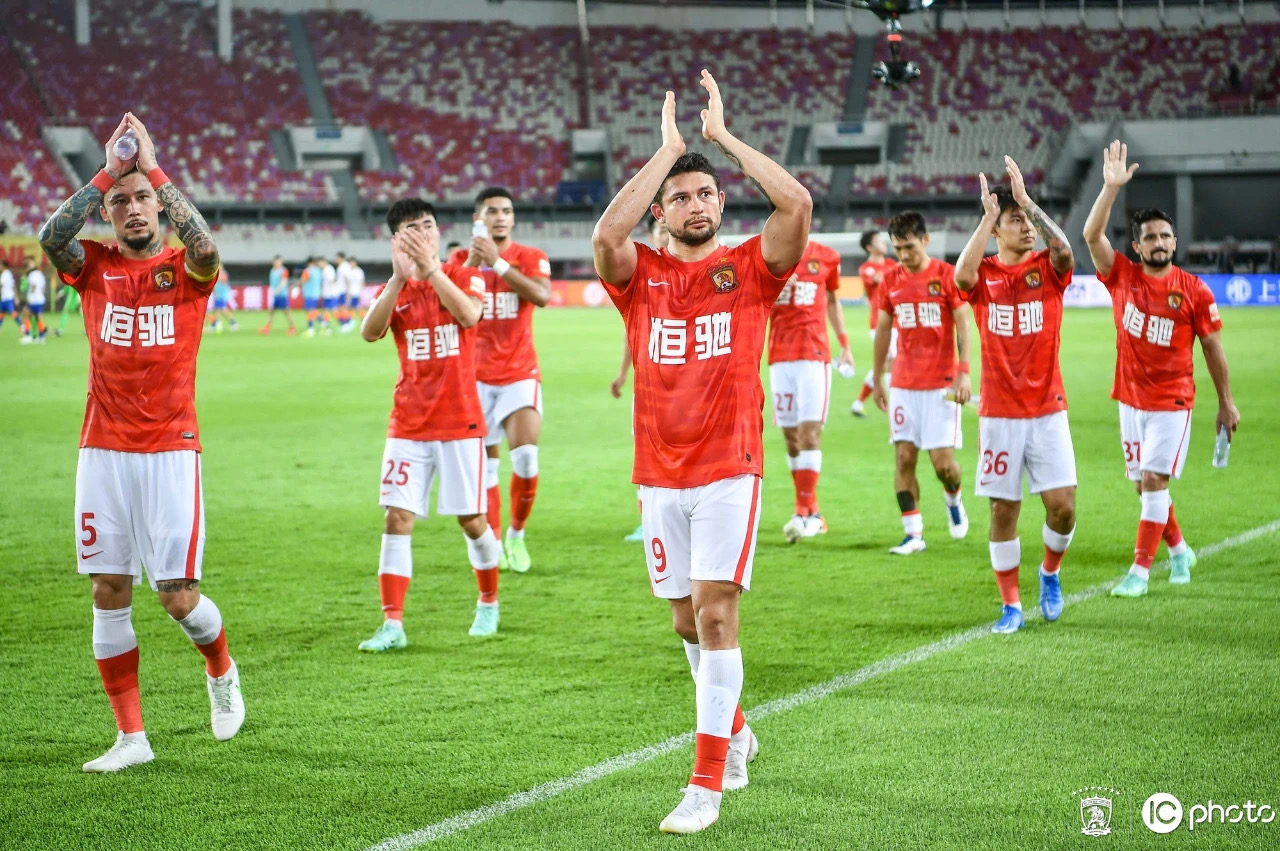 皇马16岁中卫马丁内斯acl当天 皇马16岁中卫马丁内斯acl当天