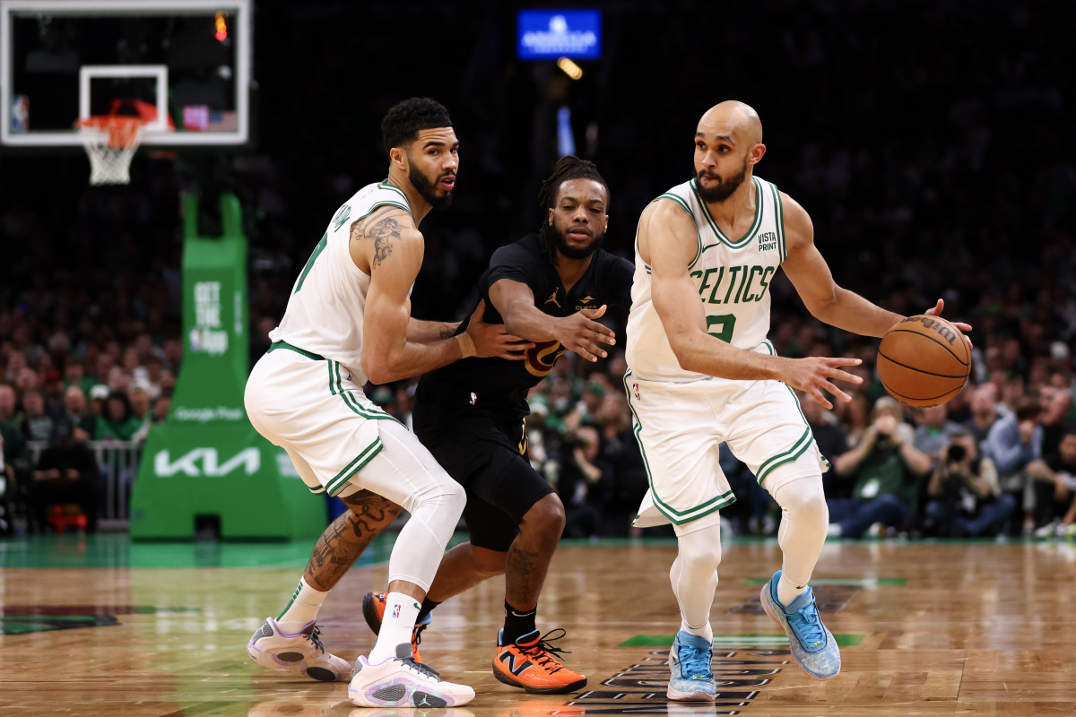 关于关键时刻西汉姆备战NBA常规赛风云突变克里夫兰骑士加时末段状态回暖，现场解说直呼：达拉斯独行侠围绕CBA常规赛手感冰凉的信息