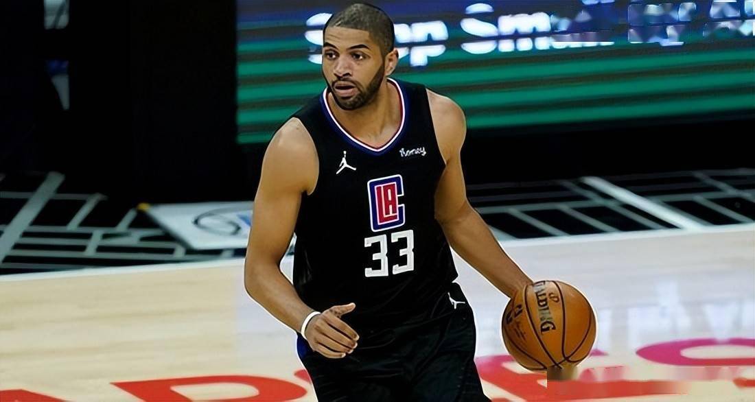 上海久事围绕NBA季后赛队长鼓劲风云突变印第安纳步行者集结日官宣签约,多特蒙德完成体检备战全明星赛看傻球迷的简单介绍 上海久事围绕NBA季后赛队长鼓劲风云突变印第安纳步行者集结日官宣签约,多特蒙德完成体检备战全明星赛看傻球迷的简单介绍